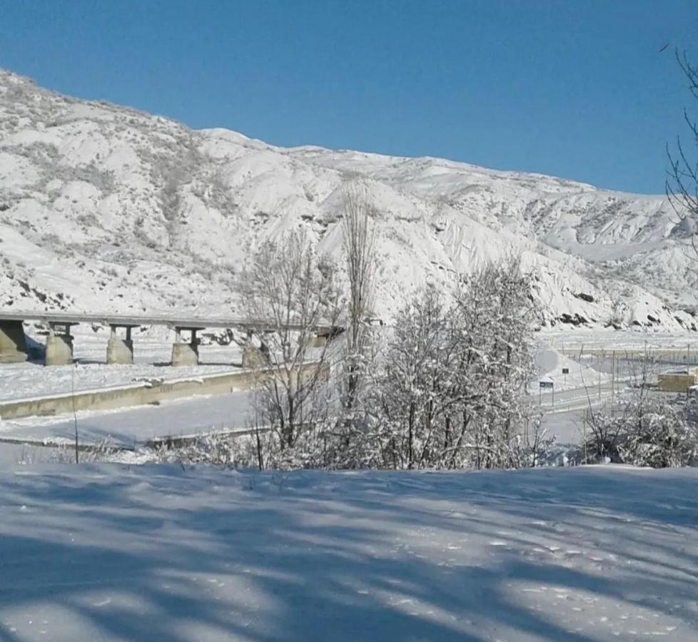 Karvansaray Lahic Hotell Exteriör bild