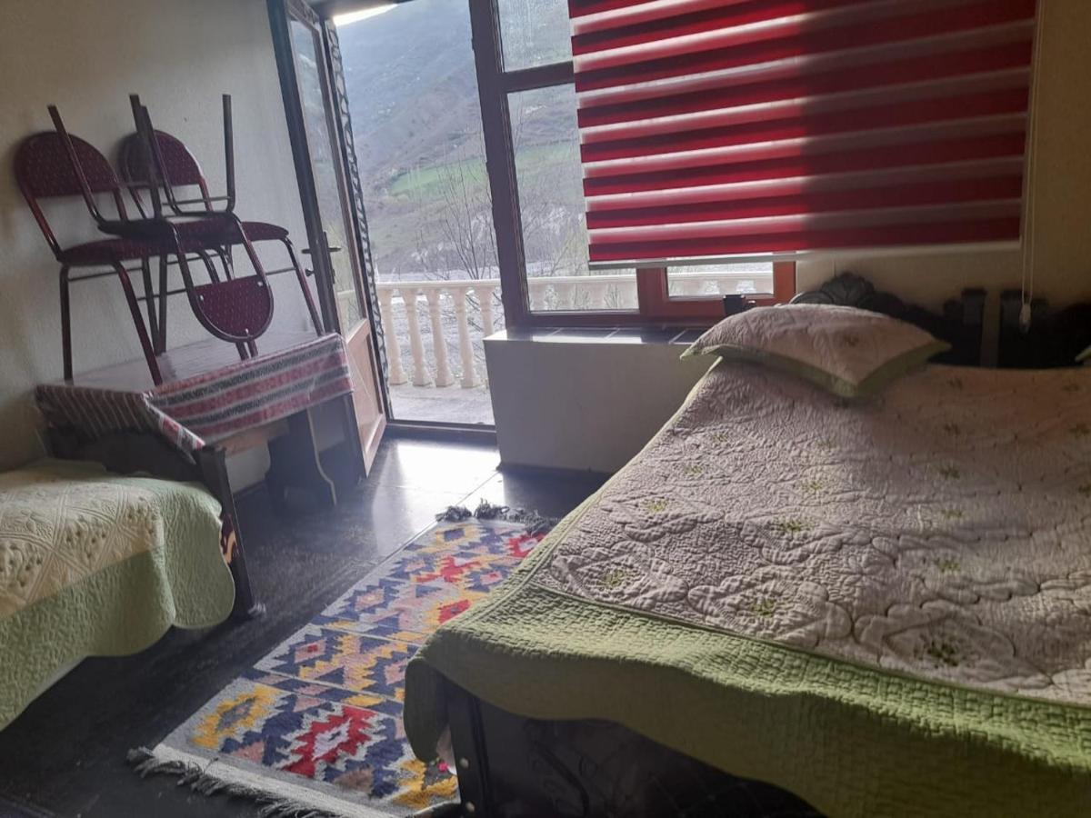 Karvansaray Lahic Hotell Exteriör bild