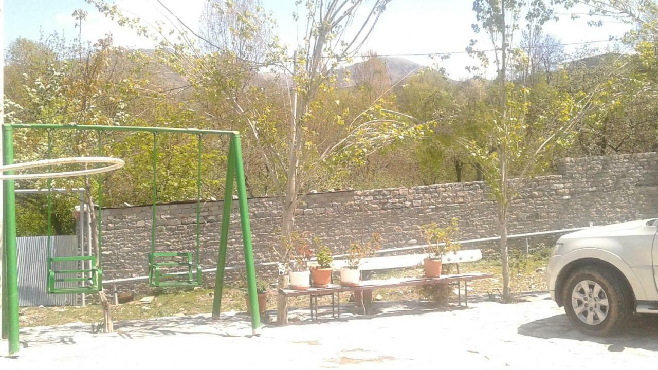Karvansaray Lahic Hotell Exteriör bild